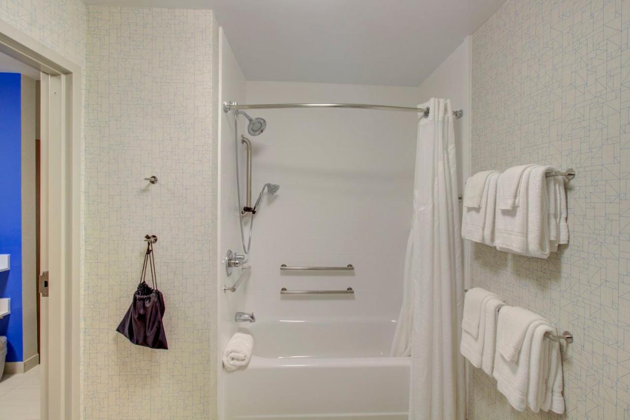 Holiday Inn Express - Fort Walton Beach Central By Ihg Екстериор снимка