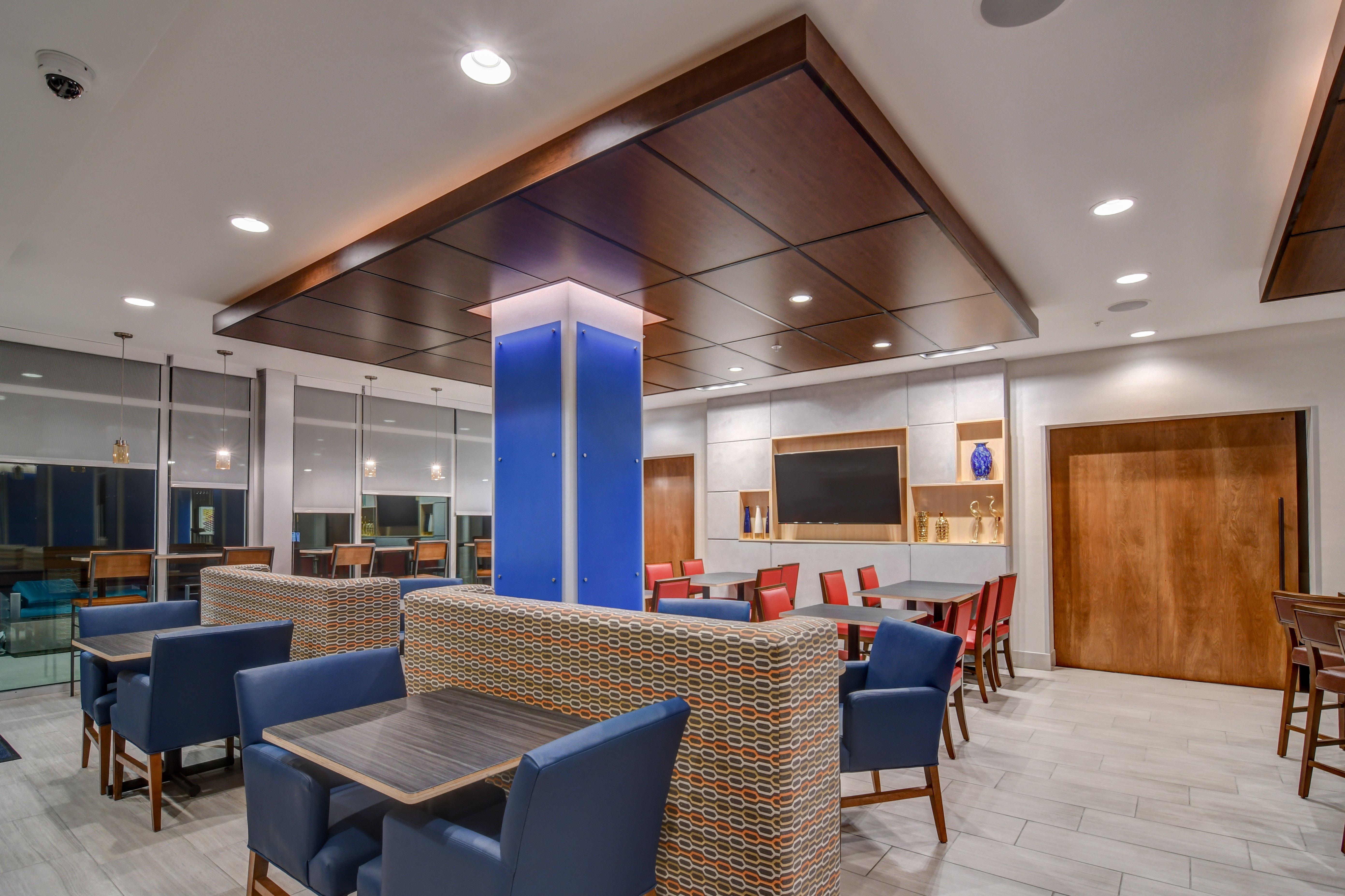 Holiday Inn Express - Fort Walton Beach Central By Ihg Екстериор снимка