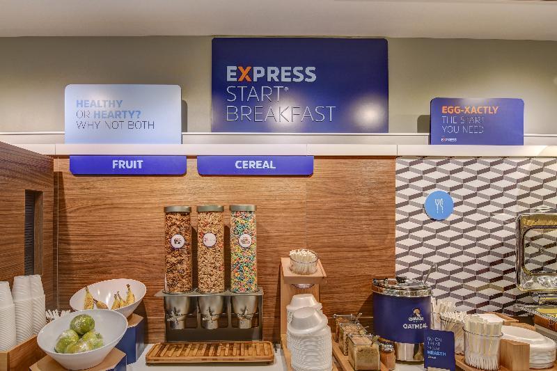 Holiday Inn Express - Fort Walton Beach Central By Ihg Екстериор снимка